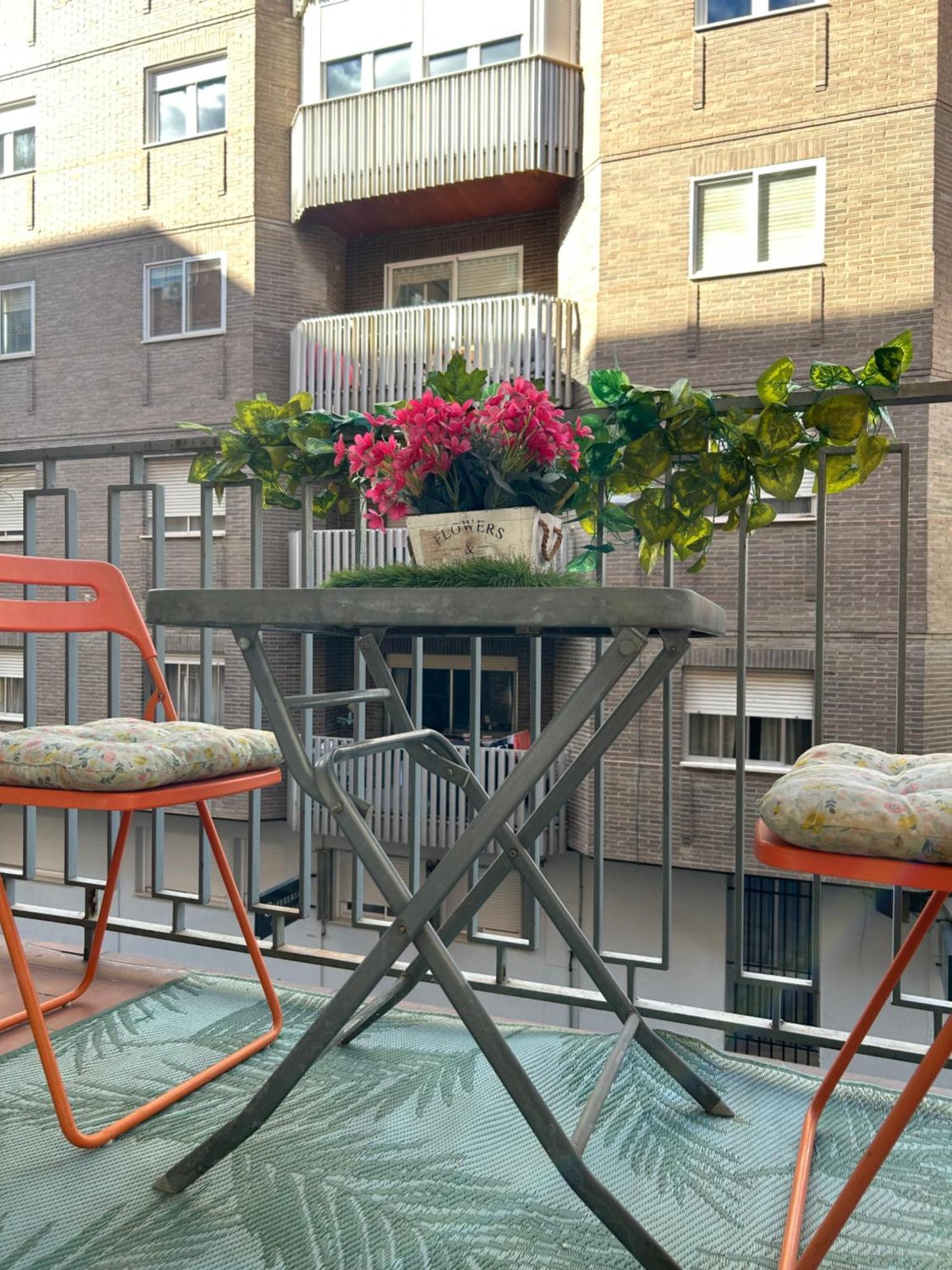Centrico Piso Con Aparcamiento Gratuito Appartement Granada Buitenkant foto